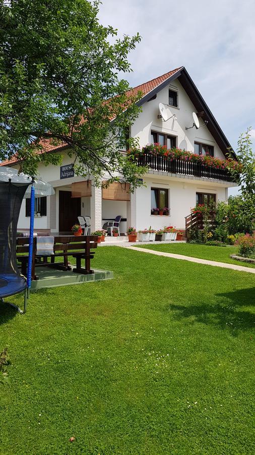 Guest House Adrijana Selište Drežničko Zewnętrze zdjęcie